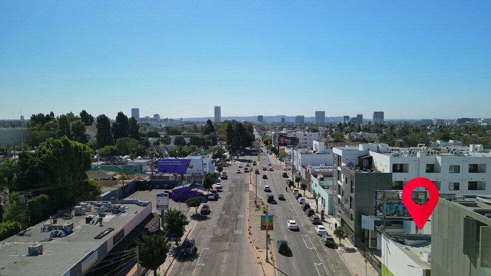 More Photos Of 739-741 N Fairfax Ave, Los Angeles Medical For Lease