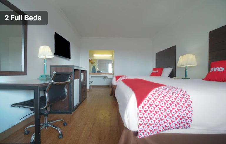 More Photos Of 3334 S US Highway 77 Byp, Kingsville Hotel For Sale