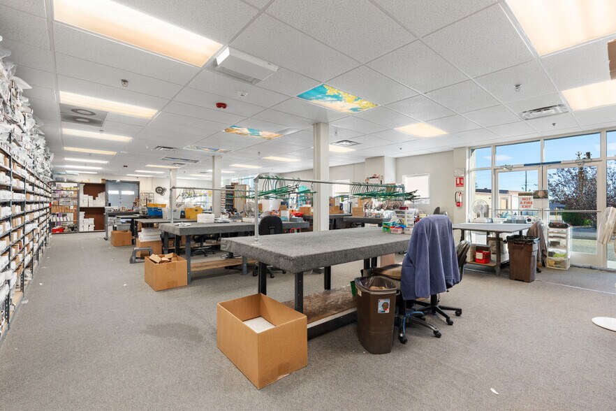 More Photos Of 3250 Tower Rd, Prescott Industrial For Sale