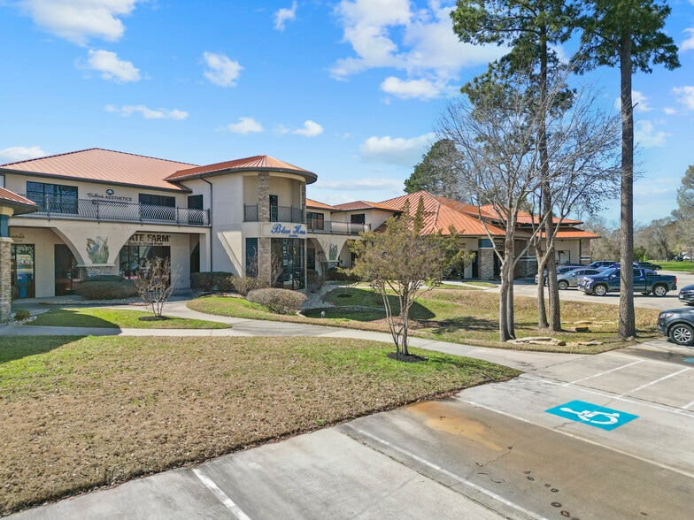 More Photos Of 18001 W Highway 105, Montgomery Medical For Lease