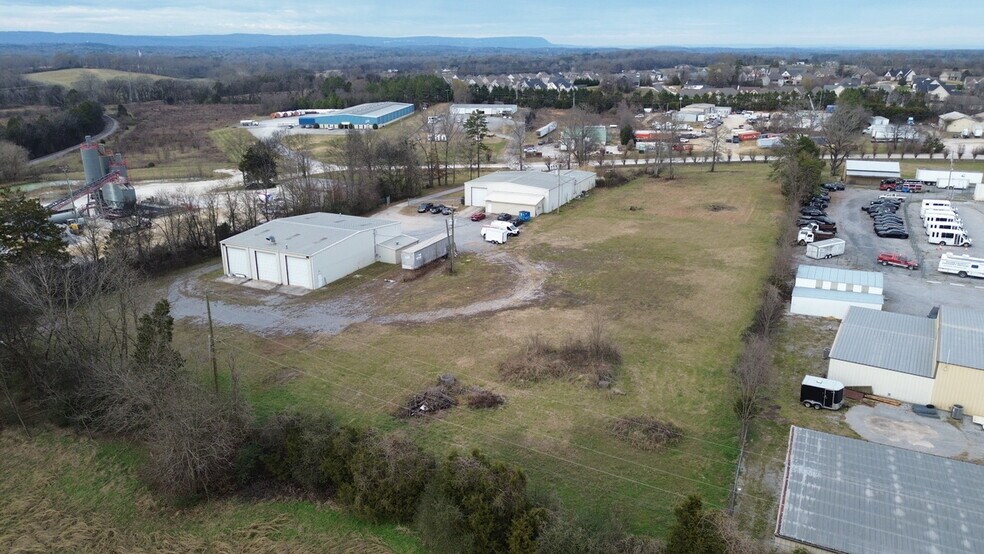 More Photos Of 185 Industrial Dr, Chickamauga Industrial For Sale