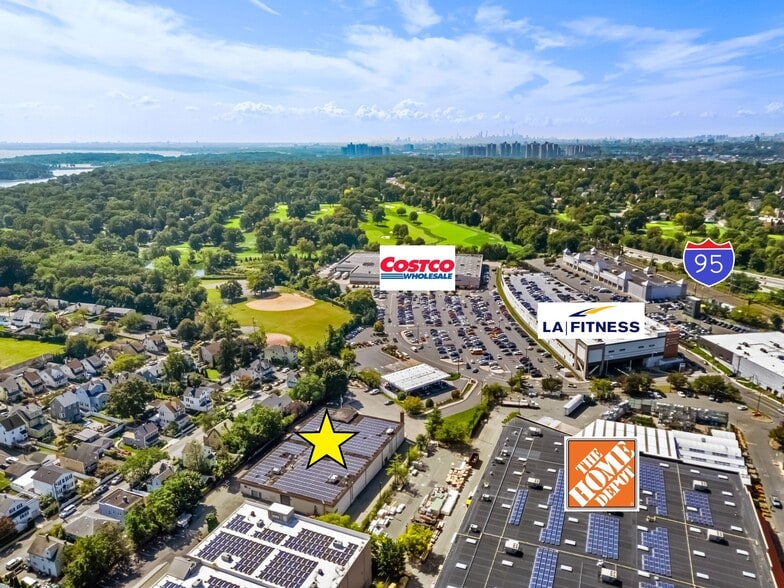 More Photos Of 8 Industrial Ln, New Rochelle Auto Dealership For Sale