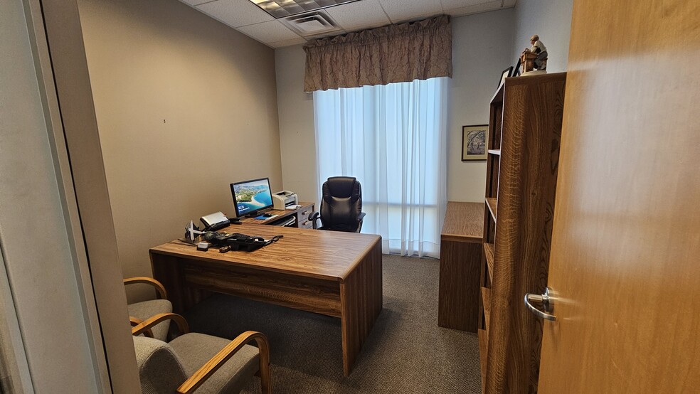 More Photos Of 6859 S Eastern Ave, Las Vegas Medical For Sale