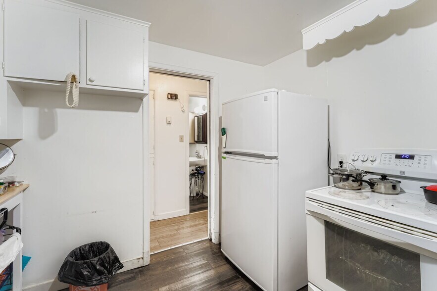 More Photos Of 9600 W Colfax Ave, Lakewood Hotel For Sale