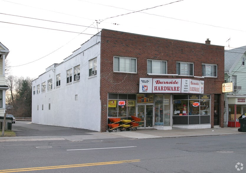 More Photos Of 715-717 Burnside Ave, East Hartford Freestanding For Lease