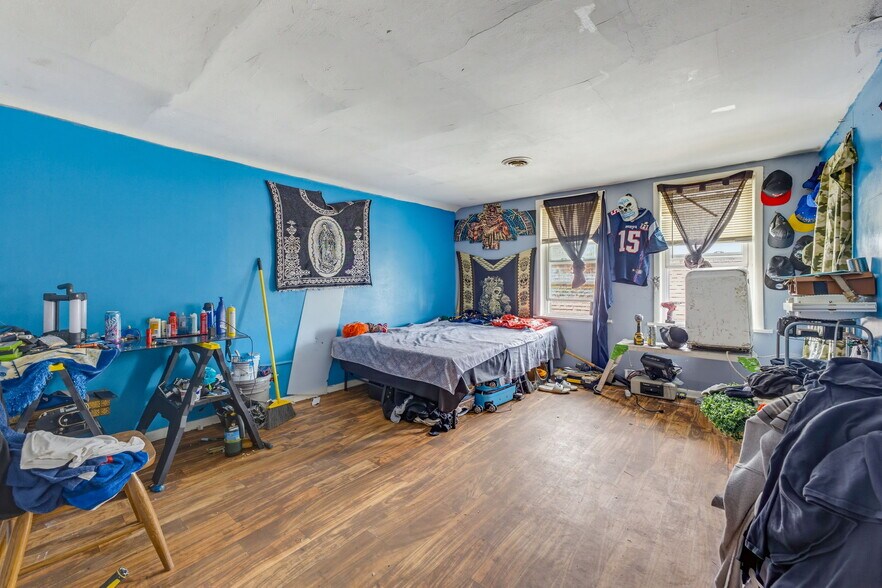 More Photos Of , Milwaukee Multifamily For Sale