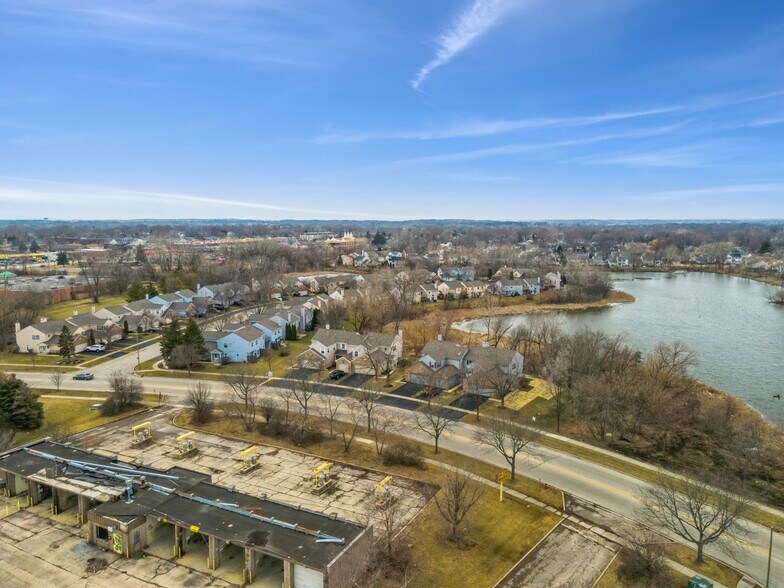 More Photos Of 1340-1360 W Yorkshire Dr, Streamwood Land For Sale