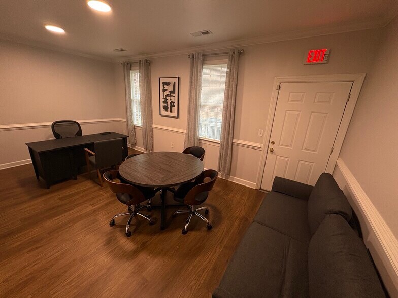 More Photos Of 316 W Millbrook Rd, Raleigh Office For Sale
