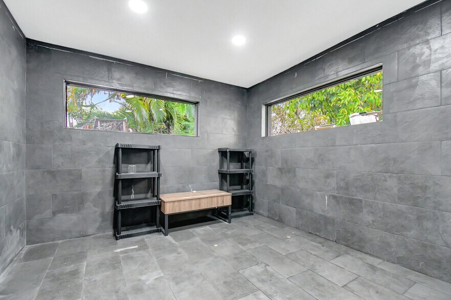 More Photos Of 2160 NW 24th St, Fort Lauderdale Land For Sale