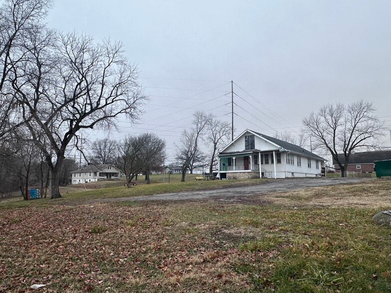 More Photos Of 1447 S 55th St, Kansas City Daycare Center For Sale