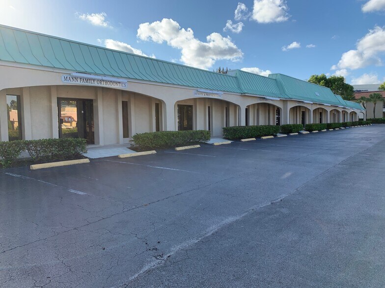 More Photos Of 10887 N Military Trl, Palm Beach Gardens Medical For Lease