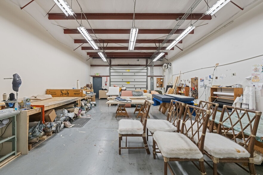 More Photos Of 5011 Departure Dr, Raleigh Flex For Sale