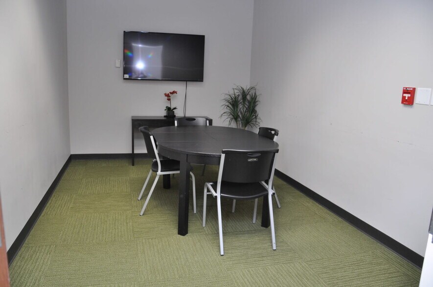 More Photos Of 1200 Premier Dr, Chattanooga Loft Creative Space For Lease