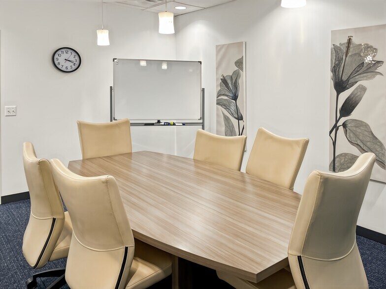 More Photos Of 41430 Grand River Ave, Novi Coworking Space