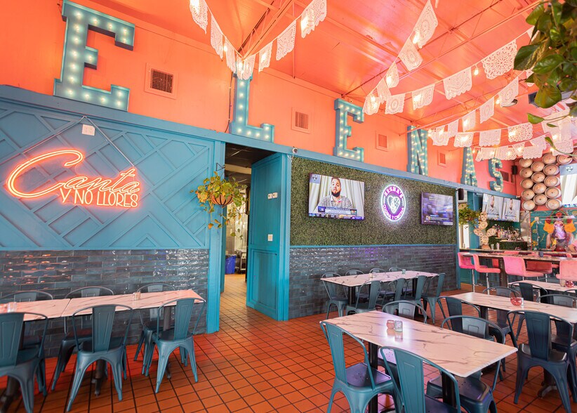 More Photos Of 109 S US Highway 77 Byp, Kingsville Restaurant For Sale