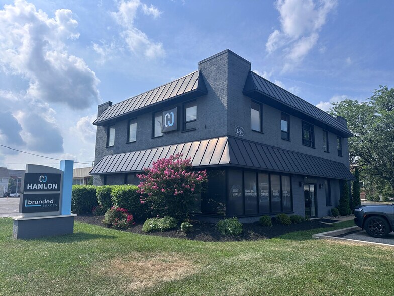 Primary Photo Of 1744 Sumneytown Pike, Kulpsville Office For Lease