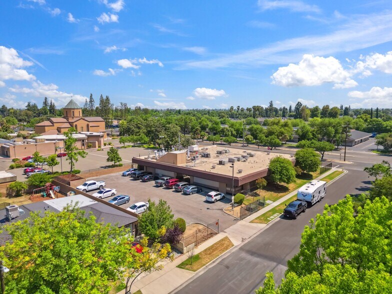 More Photos Of 3727 N 1st St, Fresno Medical For Sale