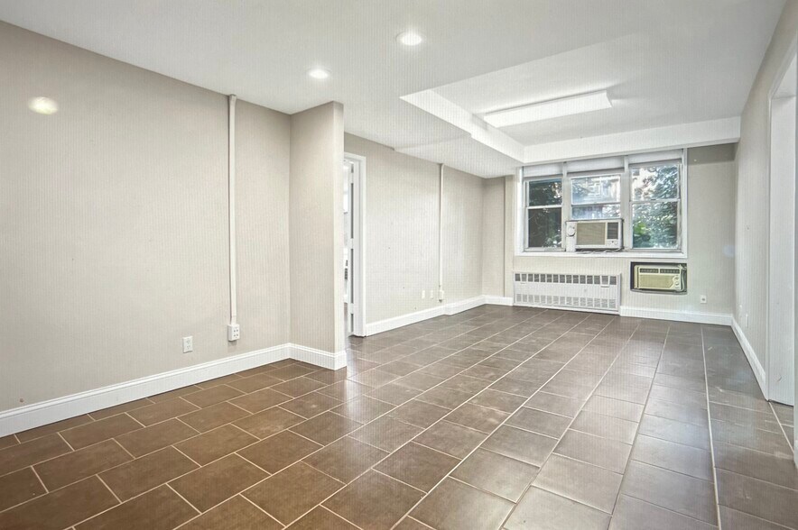 More Photos Of 2325 Bell Blvd, Flushing Apartments For Sale