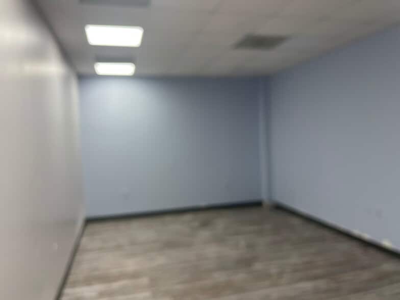 More Photos Of 325 Gambrills Rd, Gambrills Office For Sale