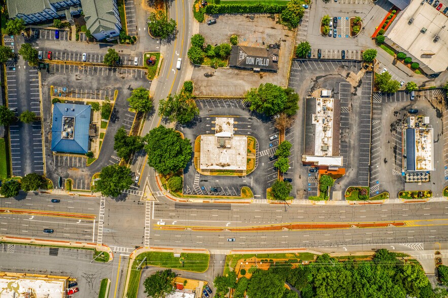 More Photos Of 3019 Buford Hwy, Atlanta Bank For Lease