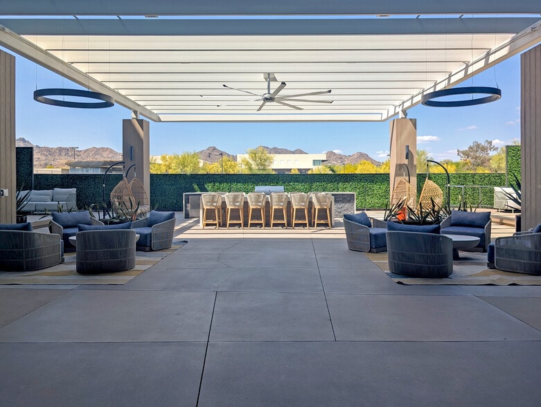 More Photos Of 5090 N 40th St, Phoenix Office For Lease