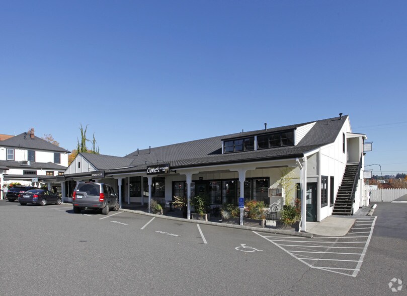 More Photos Of 480 SW 2nd St, Lake Oswego Unknown For Lease