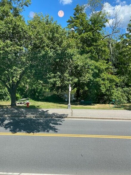 More Photos Of 11 River St, Wellesley Office For Lease