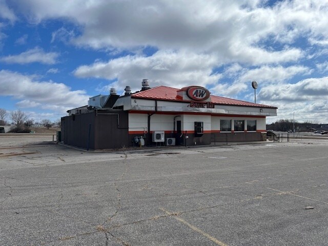 More Photos Of 1205 MN-28, Glenwood Restaurant For Sale