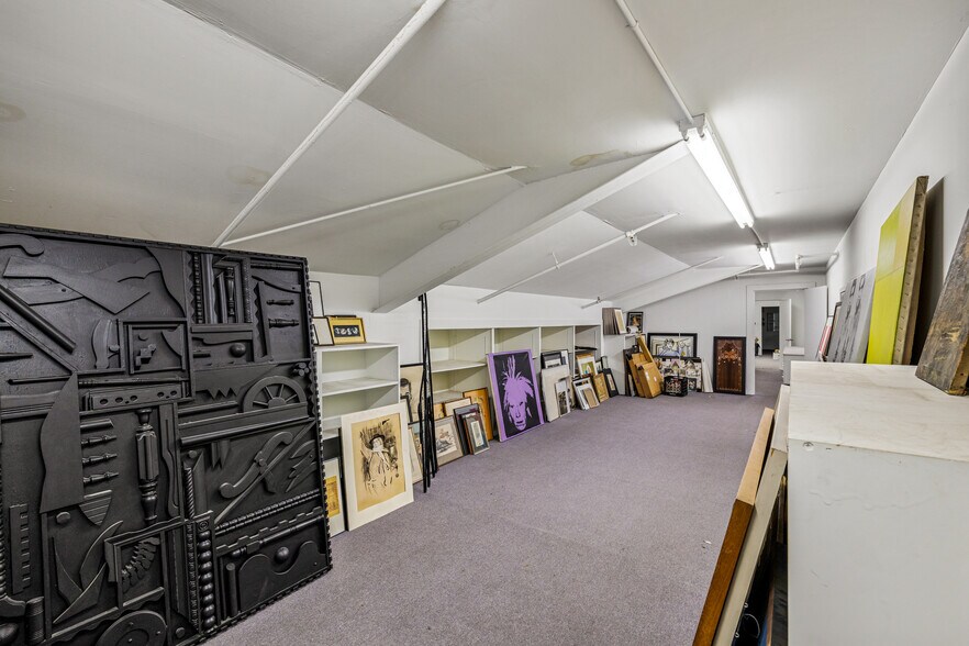 More Photos Of 4775-4779 E Ramon Rd, Palm Springs Warehouse For Sale