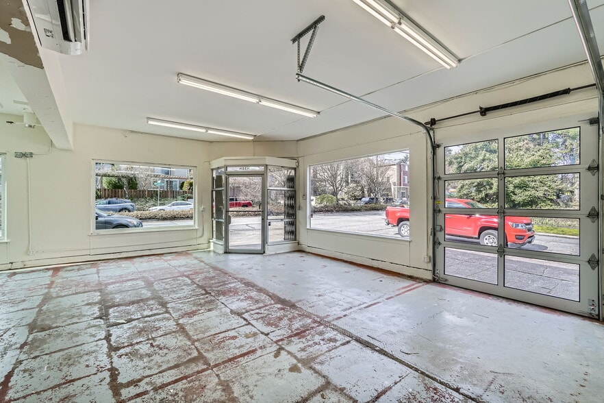 More Photos Of 8310-8318 8th Ave NW, Seattle Storefront Retail Office For Lease