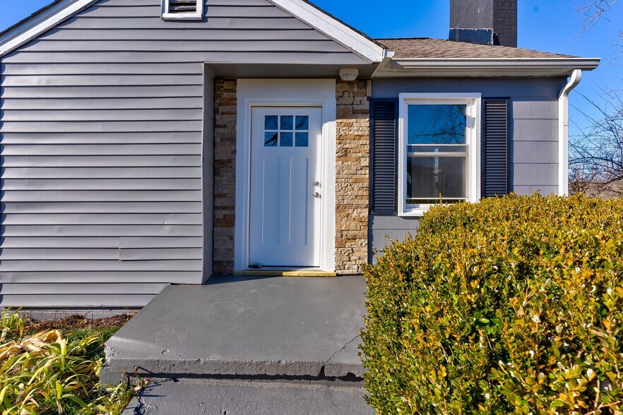 More Photos Of 2737 Gaston Ave, Knoxville Apartments For Sale