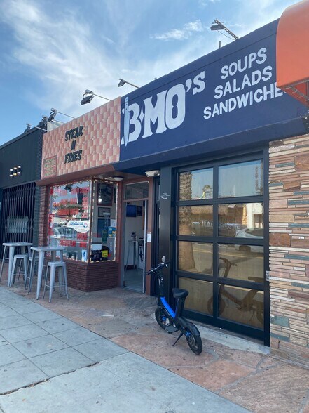 More Photos Of 1035-1038 Garnet Ave, San Diego Restaurant For Lease