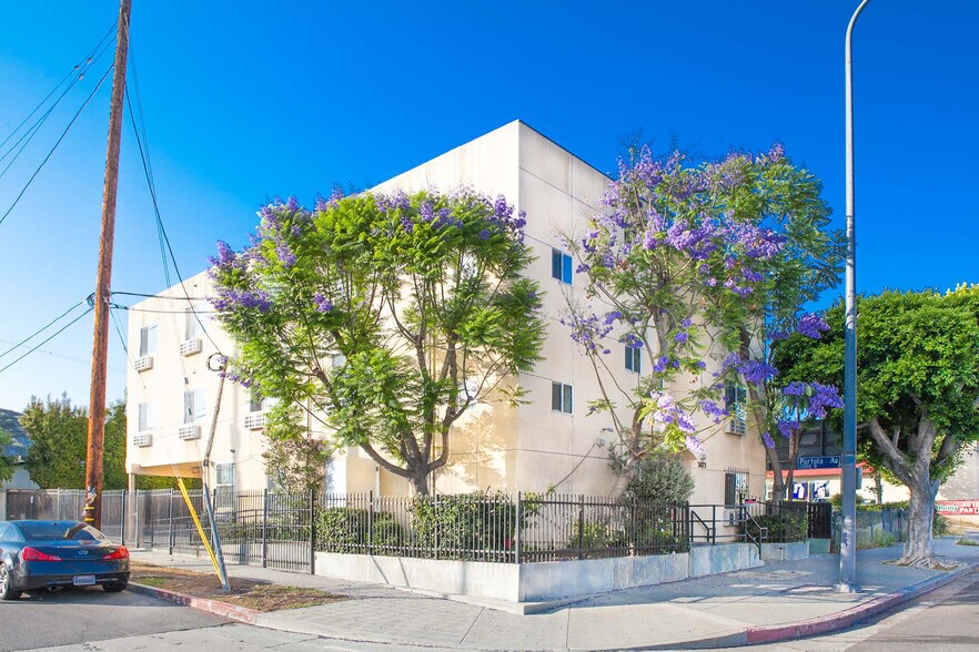 Primary Photo Of 5073 Huntington Dr N, Los Angeles Apartments For Sale