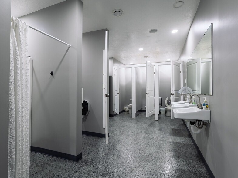 More Photos Of 17612 State Route 3, Watertown Showroom For Sale
