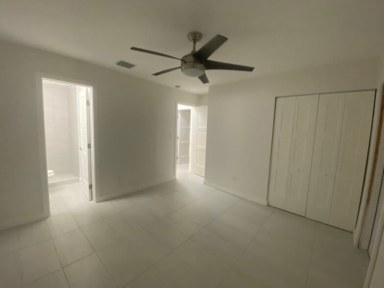 More Photos Of 401 SW 7th Ave, Fort Lauderdale Apartments For Sale