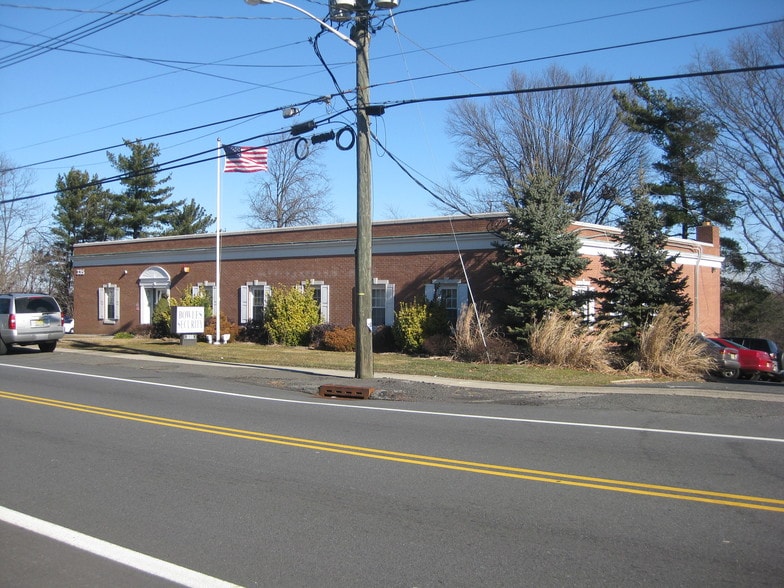 Primary Photo Of 335 Broad St, Clifton Office For Lease