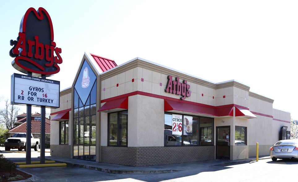 More Photos Of 3393 Madison Pike, Ft Wright Fast Food For Sale