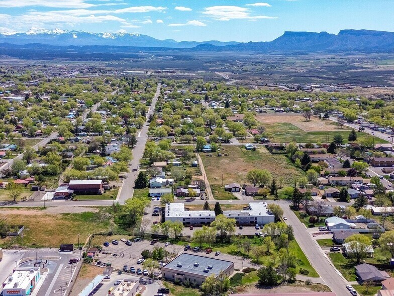 More Photos Of 628 W 5th St, Cortez Office For Sale