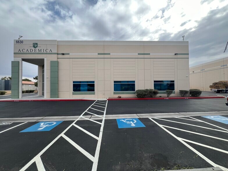 More Photos Of 6630 Surrey St, Las Vegas Warehouse For Sale