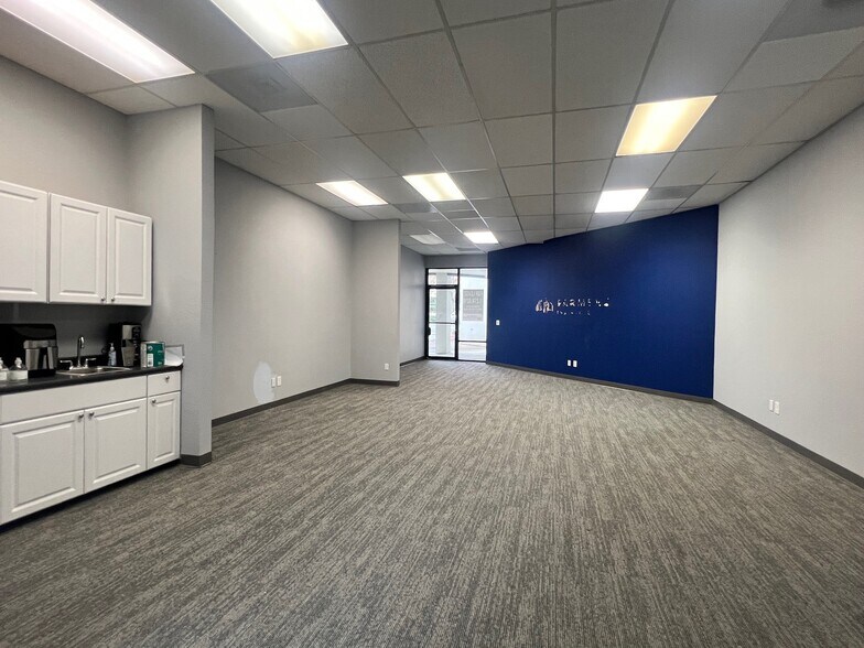 More Photos Of 6700-7080 SW Nyberg Rd, Tualatin Unknown For Lease