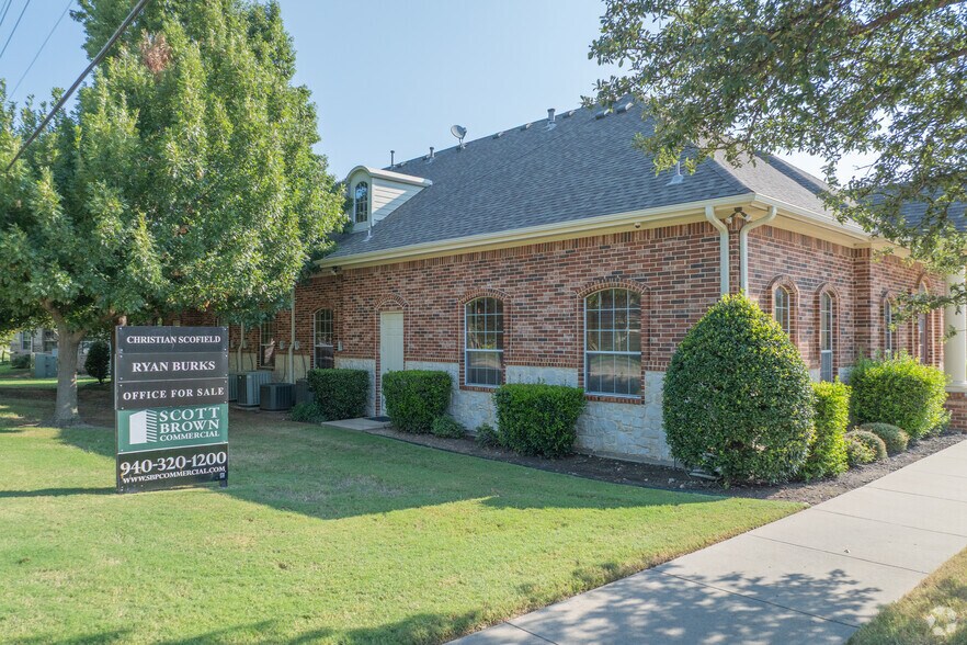 More Photos Of 3201 Cross Timbers Rd, Flower Mound Medical For Sale