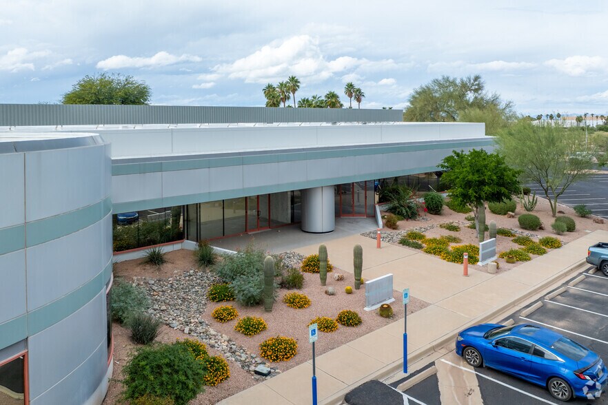 More Photos Of 3480 E Britannia Dr, Tucson Unknown For Lease