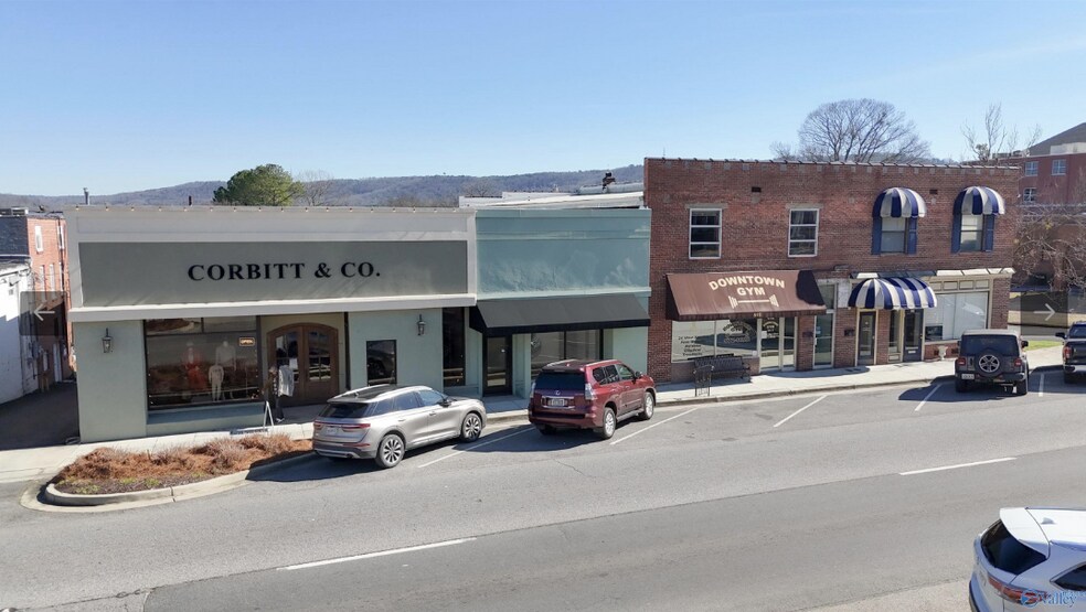 More Photos Of 513 Gunter Ave, Guntersville Office For Sale