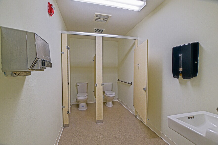 More Photos Of 4785 SE 102nd Pl, Belleview Medical For Sale