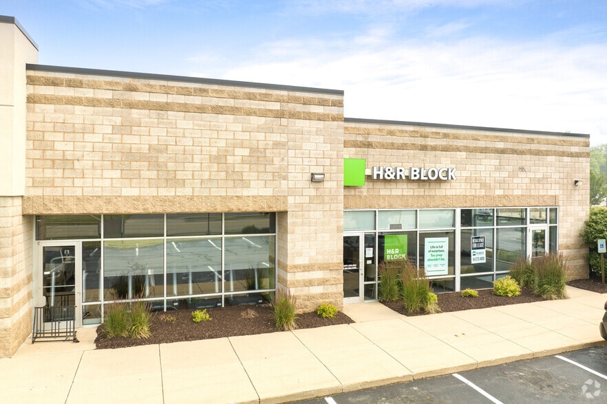 More Photos Of 2304 18th St, Kenosha Unknown For Lease