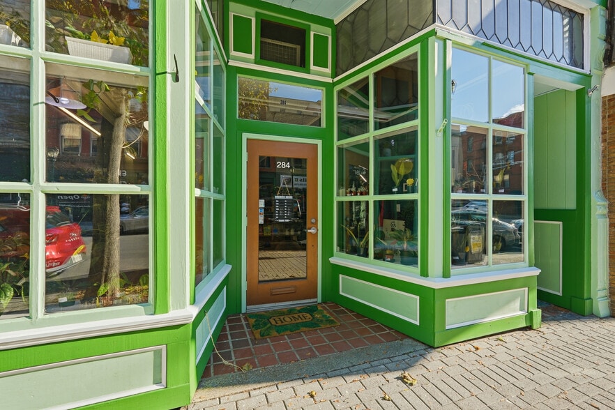 More Photos Of 284 High St, Holyoke Storefront Retail Residential For Sale