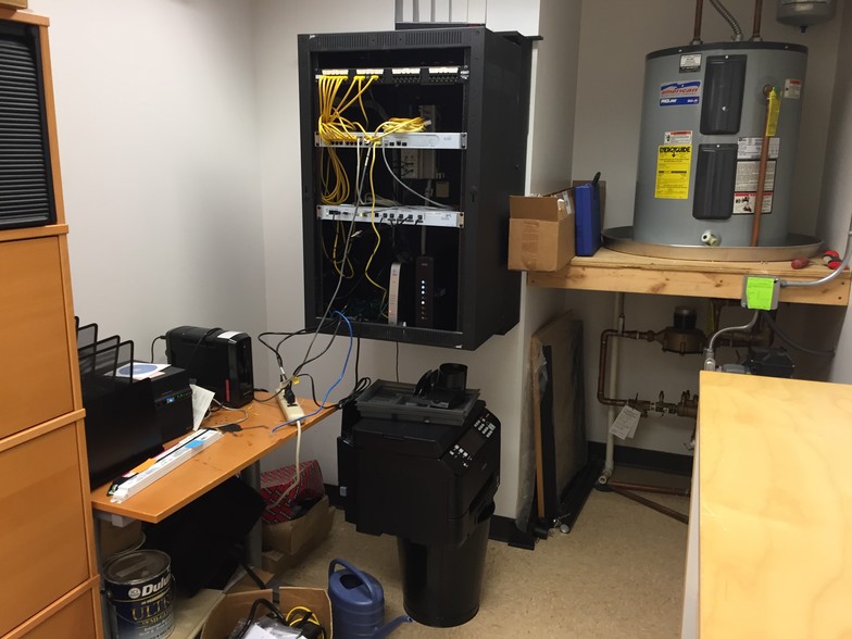 More Photos Of 275 Joliet St, Dyer Office For Sale