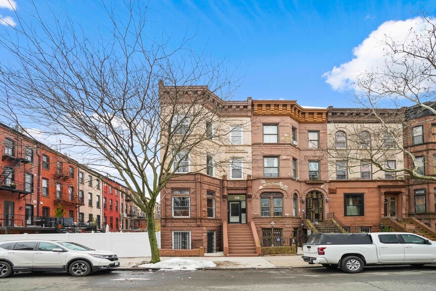 Primary Photo Of 718 Putnam Ave, Brooklyn Multifamily For Sale
