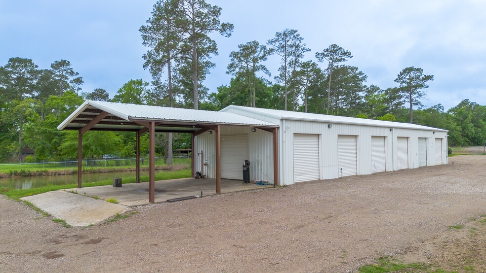 More Photos Of 13046 Highway 105 E, Conroe Industrial For Lease