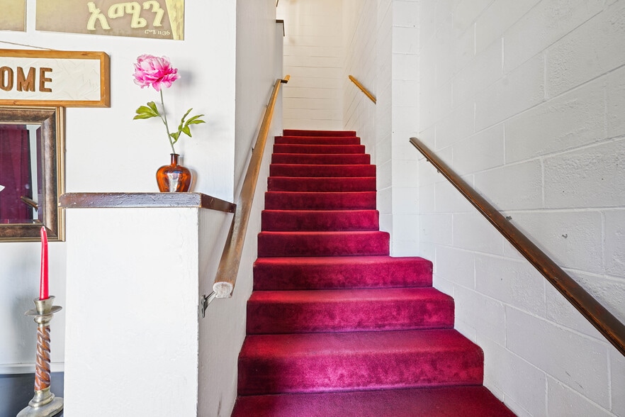 More Photos Of 2703 California St, Berkeley Religious Facility For Sale